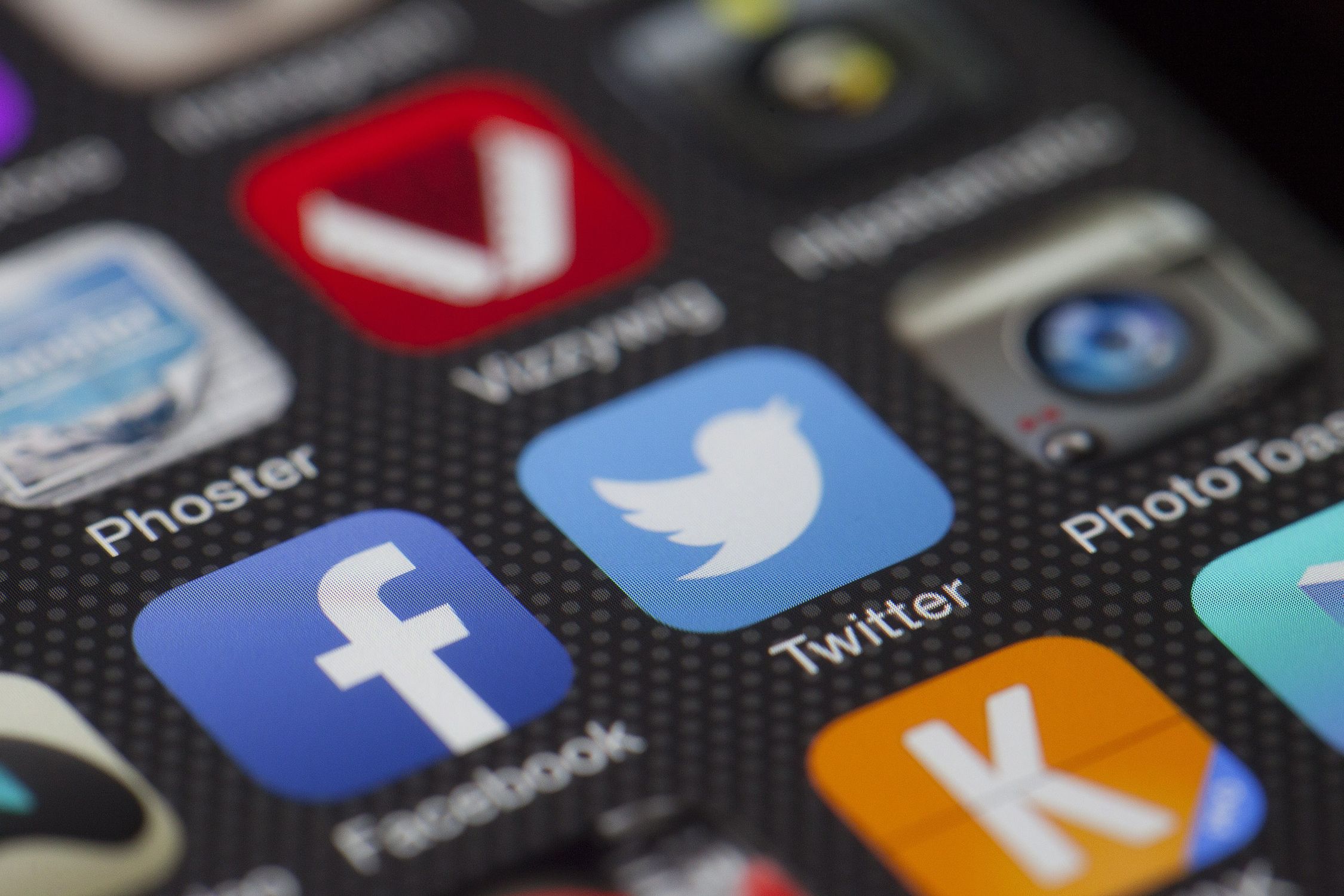 Social media marketing dashboard showing Facebook and Instagram campaign analytics